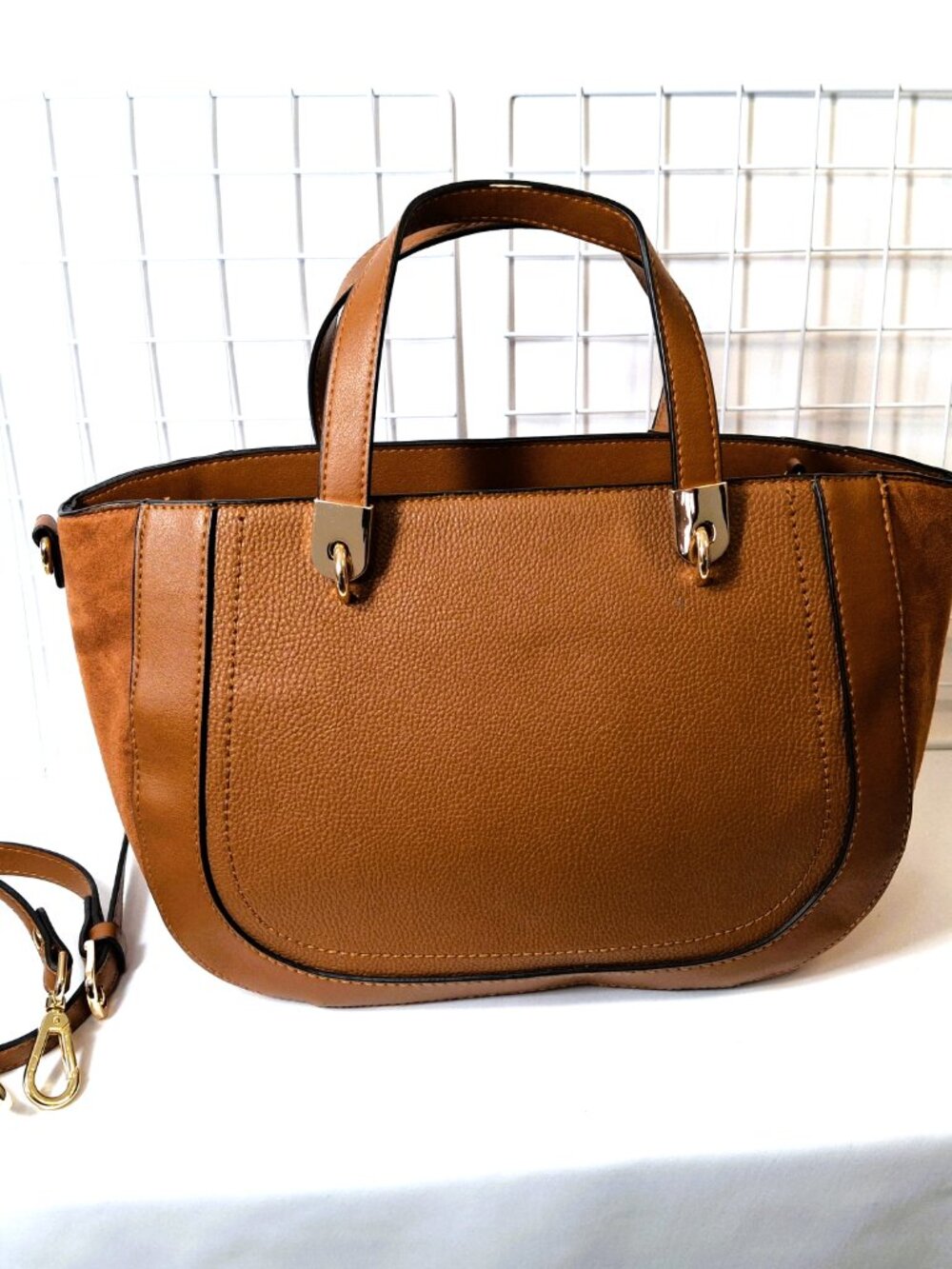 H&M Top Handle Structured Medium Tote Satchel w Crossbody Strap Butterscotch